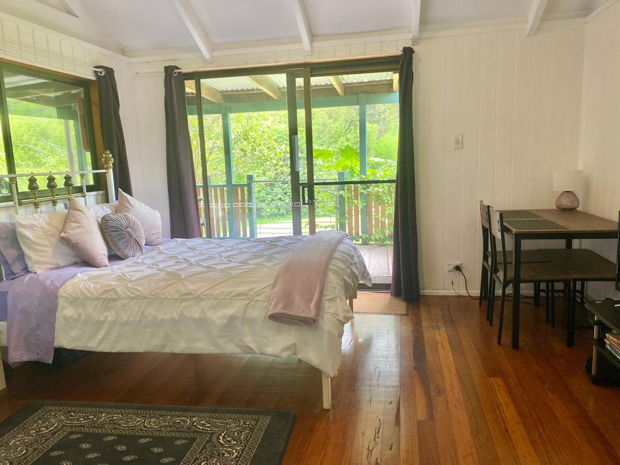 Отель Nimbin Waterfall Retreat Экстерьер фото